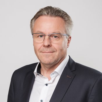 Alexander Hüthmayr